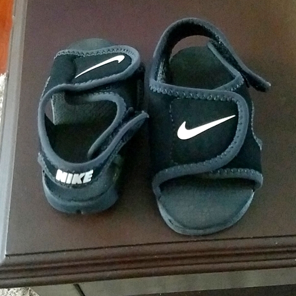 Nike Other - Nike sandals